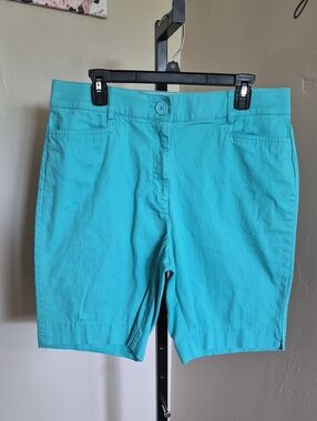 Studio Works Bright Turquoise Bermuda Shorts Size 14
